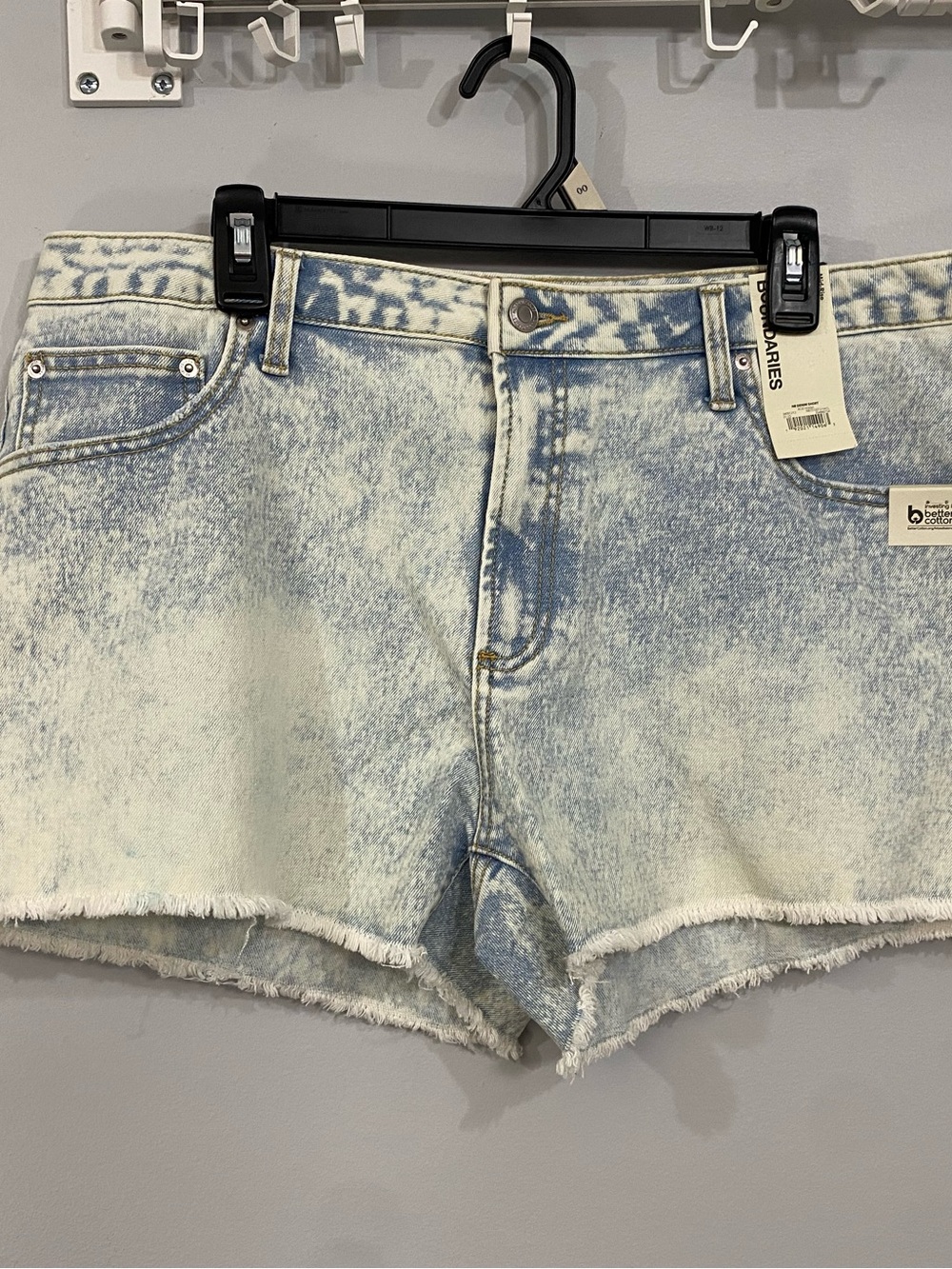 No Boundaries Light Blue Acid Wash Denim Shorts